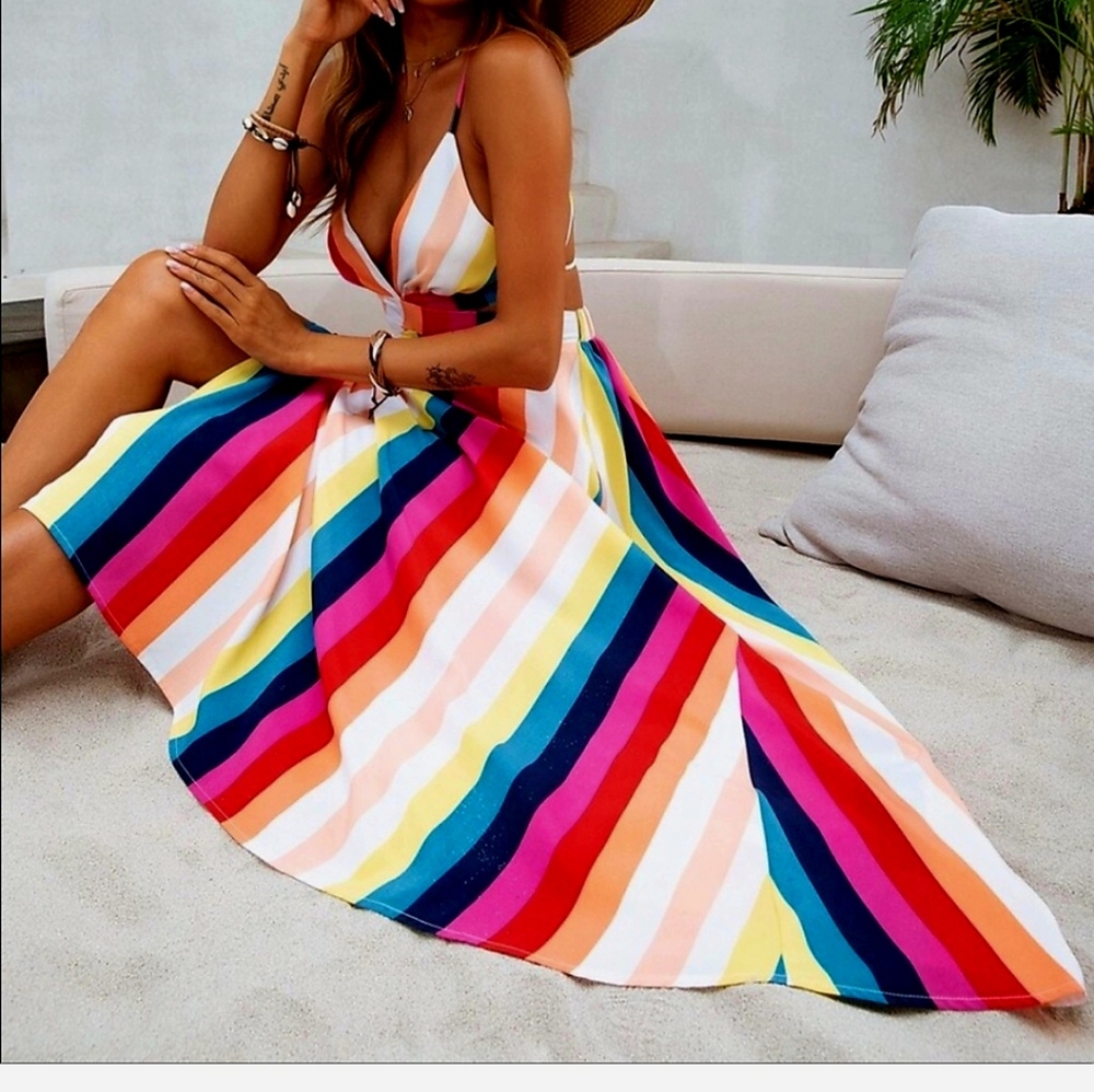 Halter maxi dress - Picture 5 of 6